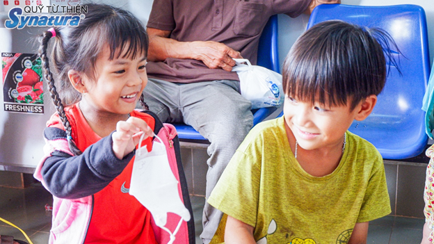 HÀNH TRÌNH KẾT NỐI TRÁI TIM CÙNG NHỮNG THIÊN THẦN ÁO TRẮNG ĐẾN VỚI TRẺ EM VÙNG KHÓ KHĂN Ở TÂY NINH 19 HÀNH TRÌNH KẾT NỐI TRÁI TIM CÙNG NHỮNG THIÊN THẦN ÁO TRẮNG ĐẾN VỚI TRẺ EM VÙNG KHÓ KHĂN Ở TÂY NINH