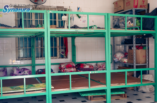 QUỸ TỪ THIỆN SYNATURA  VUI TẾT TRUNG THU CÙNG CÁC EM NHỎ Ở  TRUNG TÂM NHÂN ĐẠO QUÊ HƯƠNG