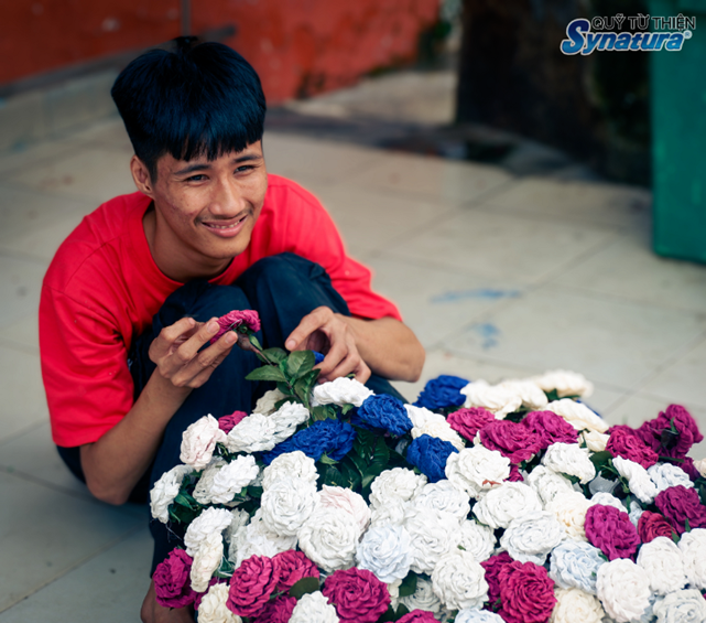 QUỸ TỪ THIỆN SYNATURA  VUI TẾT TRUNG THU CÙNG CÁC EM NHỎ Ở  TRUNG TÂM NHÂN ĐẠO QUÊ HƯƠNG