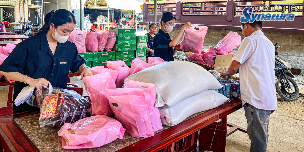 SYNATURA – HÀNH TRÌNH TRAO GỬI YÊU THƯƠNG ĐẾN MÁI ẤM CHÙA TỪ ÂN