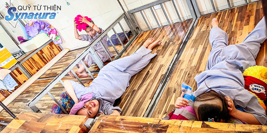 SYNATURA – HÀNH TRÌNH TRAO GỬI YÊU THƯƠNG ĐẾN MÁI ẤM CHÙA TỪ ÂN