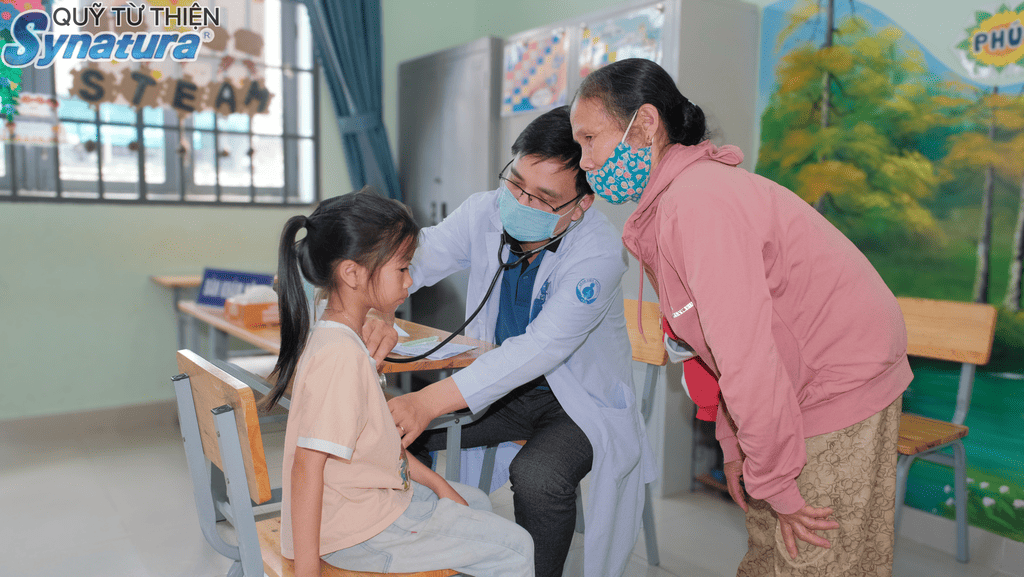 SYNATURA ĐỒNG HÀNH CÙNG CHƯƠNG TRÌNH KHÁM BỆNH VÀ PHÁT QUÀ TẠI BẢO LỘC